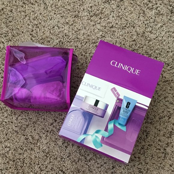 Clinique Take It All Off Skincare 5-pc set: Cleansing Balm & Towelettes, Mask - Picture 4 of 14